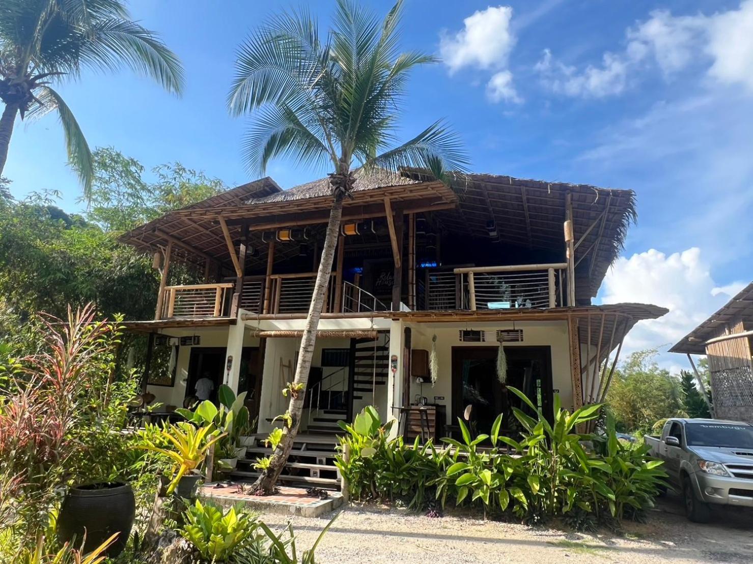 Relax House Lanta Old Town Hotel Koh Lanta Bagian luar foto