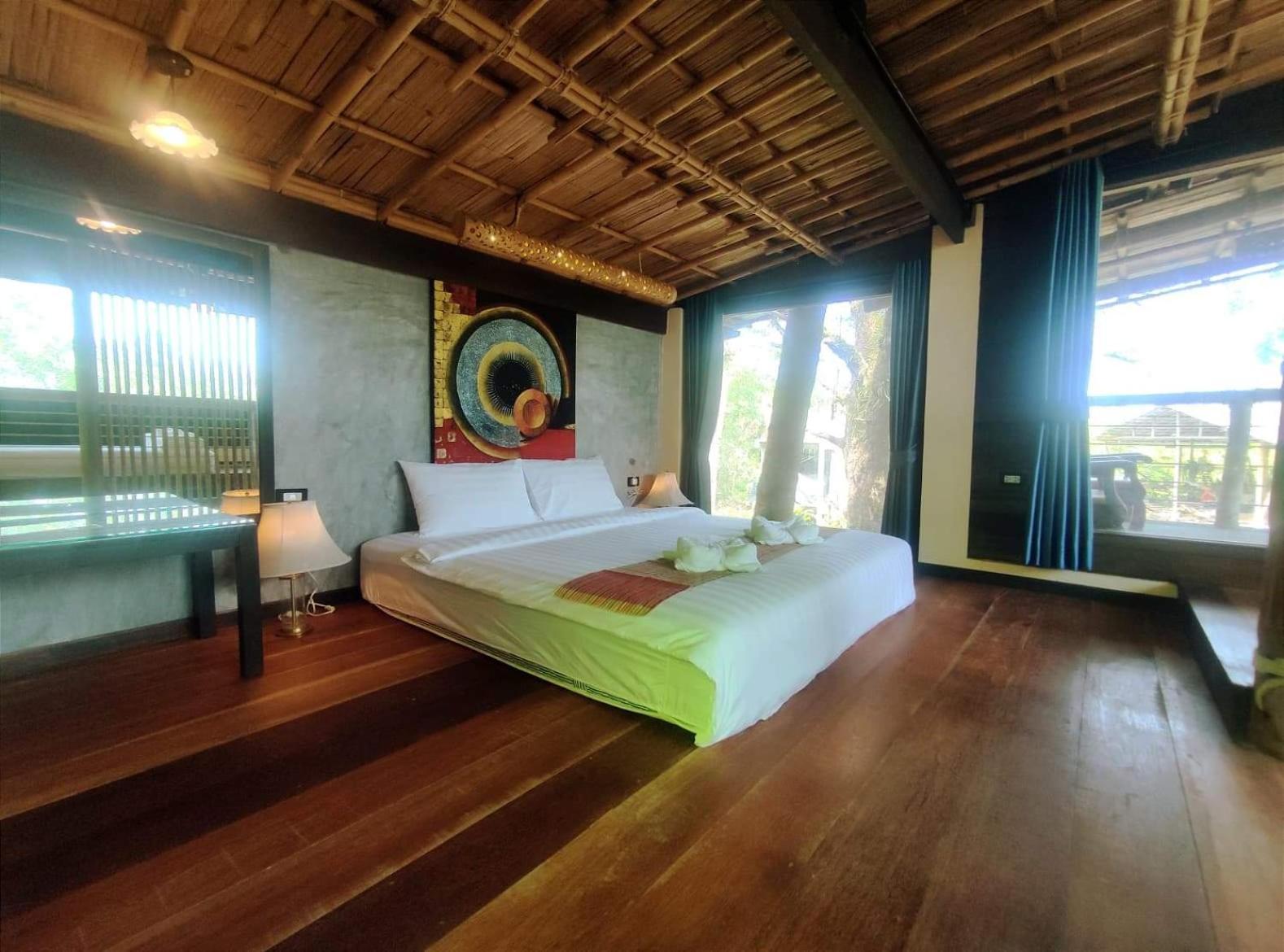 Relax House Lanta Old Town Hotel Koh Lanta Bagian luar foto