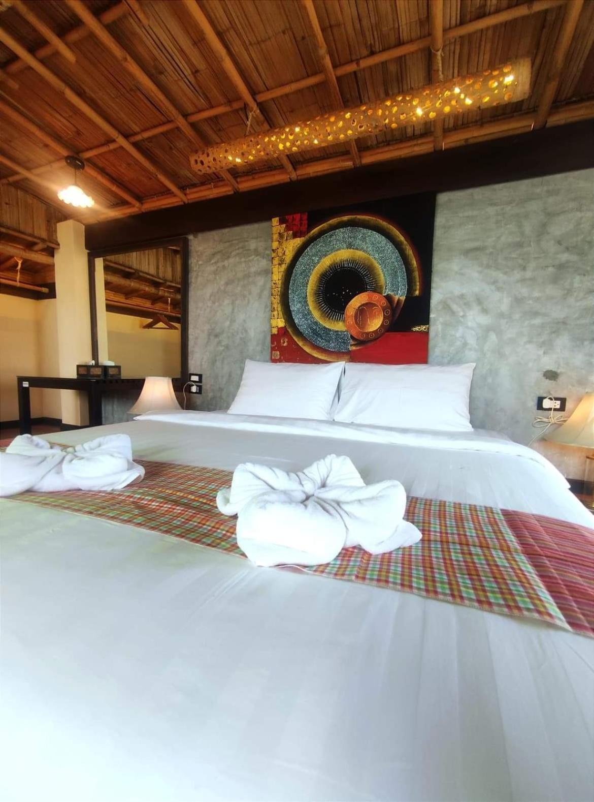 Relax House Lanta Old Town Hotel Koh Lanta Bagian luar foto