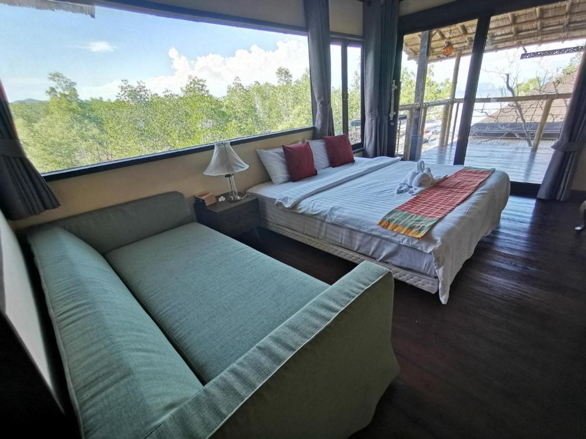 Relax House Lanta Old Town Hotel Koh Lanta Bagian luar foto